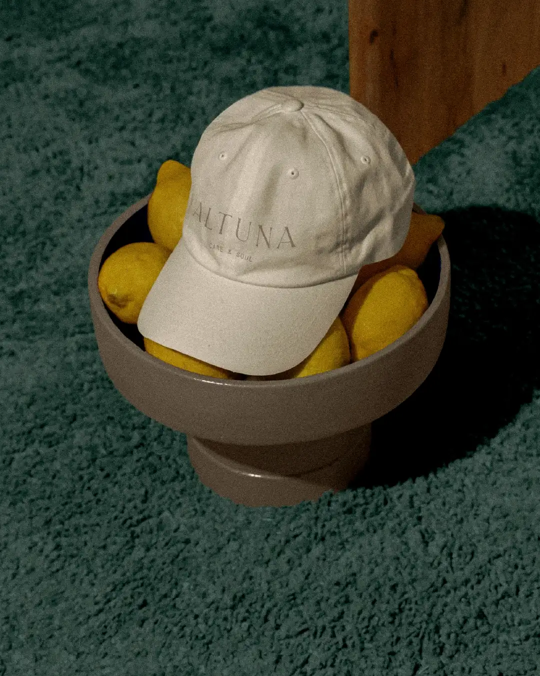 ALTUNA visual by Studio S__LF